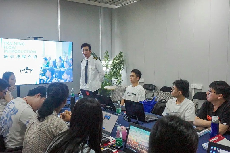 检察院工作人员来体育投注三亿体育总部参观学习